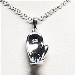 23) STERLING SILVER GLOVE PENDANT NECKLACE