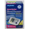 Image 1 : LIFE SOURCE  DELUXE ONE STEP BLOOD PRESSURE