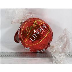 LINDOR 550G CHOCOLATE GIFT