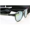 Image 2 : OAKLEY LATCH MATTE OLIVE INK/EMERALD IRIDIUM