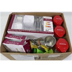 LOT OF DINNER PARTY ACCESSORIES