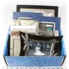 Image 1 : ESTATE LOT OF ASSORTED PHOTO FRAMES