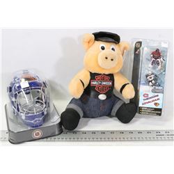 NEW FLAT OF ASSORTED SPORTS ITEMS INCLUDING NHL