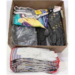 21 PAIRS OF ASSORTED GLOVES