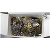 Image 1 : 4)  LOT OF 436 GRAMS OF ASSORTED CHARMS