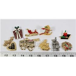 BOX WITH 10 CHRISTMAS THEMED PINS