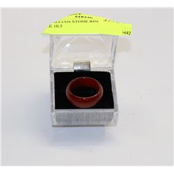 CARNELIAN STONE RING - APPROX SIZE 10.5