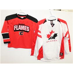 CALGARY FLAMES CHILDS 6X JERSEY WITH TEAM CANADA