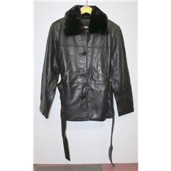 DENVER HAYES GENUINE LEATHER LADIES JACKET WITH