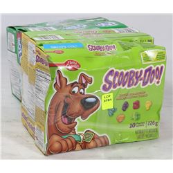 LOT OF SCOOBY DOO FRUIT SNACKS AND FRUIT ROLL UPS