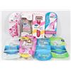Image 1 : BAG OF ASSORTED WOMENS RAZORS