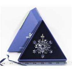 2004 SWAROVSKI CRYSTAL CHRISTMAS ORNAMENT