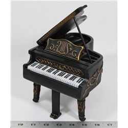 VINTAGE STYLE METAL GRAND PIANO COIN BANK