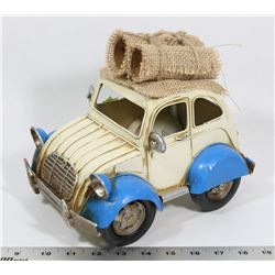 VINTAGE STYLE METAL CAR DECORATION