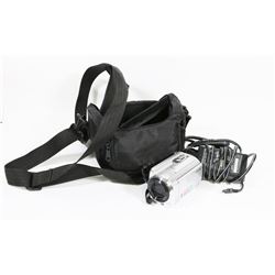 SONY HANDYCAM W/120 GB HARDDRIVE,