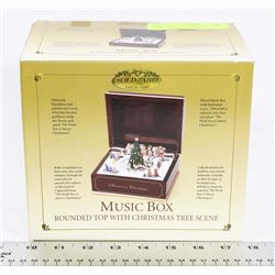 GOLD LABEL COLLECTION WOOD ANIMATED CHRISTMAS