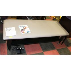 NEW HYDRAULIC MASSAGE TABLE