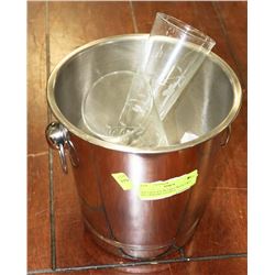 VINTAGE ICE BUCKET WITH TWO DECORATIVE ETCHED