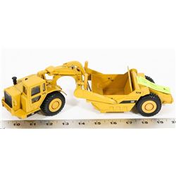 CATERPILLAR 631E SCRAPER 1:50 SCALE MADE BY ERTL.