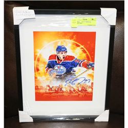 CONNOR MCDAVID REPLICA FRAMED ART.