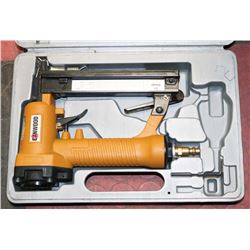 CANWOOD 21 GUAGE AIR STAPLER