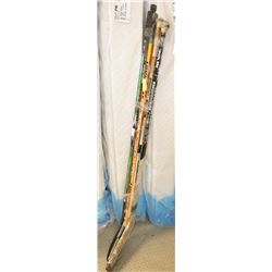 LOT OF 5, 3 RIGHT HANDED HOCKEY STICKS AND 2