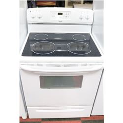 KENMORE SMOOTH TOP RANGE SELF CLEAN, WHITE