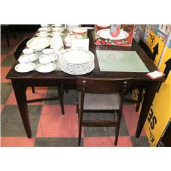 WOOD AND GLASSTOP KITCHEN TABLE WITH 4 SIDECHAIRS