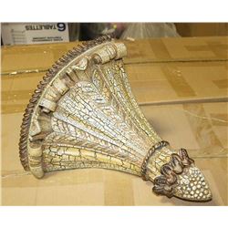 DECORATIVE WALL MOUNTED CORNER SHELF