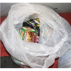 LARGE BAG OF ASSORTED GRANOLA BARS AND SNACKS