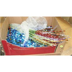 BOX OF ASSORTED DECORATIVE BEADS AND POLISHED