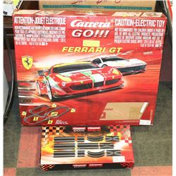 RACE TRACK WITH EXTRA TRACK