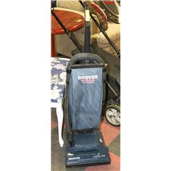 HOOVER 14.5 AMP UPRIGHT VACUUM