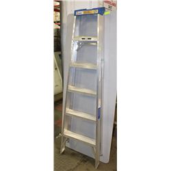 GRYPHON RESIDENTIAL 6' LADDER