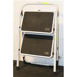 2 STEP HANDY LADDER