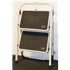 Image 1 : 2 STEP HANDY LADDER