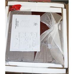 ORGANIZED READER'S END TABLE