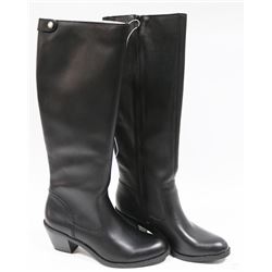 NEW GENUINE 1976 GENUINE LEATHER BOOTS SIZE 8