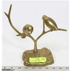 VINTAGE ESTATE BRASS PAIR OF BIRDS IN TREE FIGURE