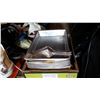 Image 2 : LOT OF BAKING TRAYS