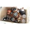 Image 2 : BOX OF LIQUOR AND BAR ITEMS
