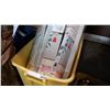 Image 2 : TOTE OF BLINDS AND CURTAIN RODS
