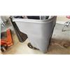 Image 1 : FLIPTOP RUBBERMAID 95 GALLON CONTAINER