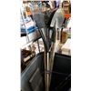 Image 1 : BUNDLE OF RAKES AND SHOVELS