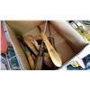 Image 2 : TRAY OF VINTAGE HAND TOOLS AND TRAY OF TOOLS