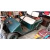 Image 1 : EZ GO GREEN 2 SEAT GAS POWERED GOLF CART IN RUNING CONDITION WITH KEY