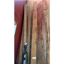 LOT OF 12 FOOT VARIOUS SIZE LUMBER