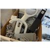 Image 2 : WII CONSOLE W/ ACCESSORIES