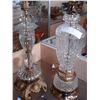 Image 2 : 2 GLASS TABLE LAMPS