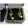 Image 2 : 2 SETS OF EARRINGS